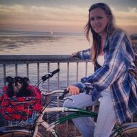 Patty Hartigan的照片