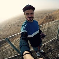 Artem Dimitrov的照片