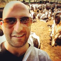 leon Yilmazer's Photo