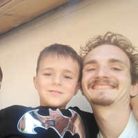 Milas Hertz的照片