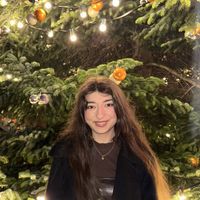 Nilufar Rajabova's Photo