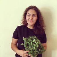 Olena Yastrzhembska的照片