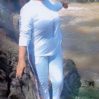 Mercylina Rugemalila的照片