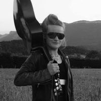 Dédé Alphératz的照片