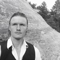 Jesse Shavel的照片