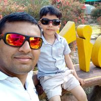 VIKAS KAUSHIK的照片