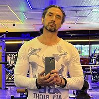 Hipolito Caplan's Photo