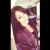 Victoria B. Toth的照片