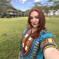 Azzouni  Kenza的照片