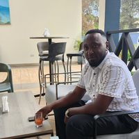 Justine Banigwa's Photo