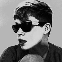 Isabell Doll的照片