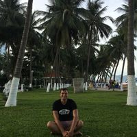 Anton Yefremov的照片