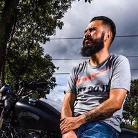 Raúl Alarcón的照片