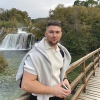 Toni Šutija's Photo