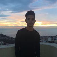 Nadir Lamri的照片