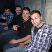 Robert Sinistaj的照片