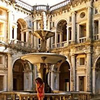 Esther Bondi的照片