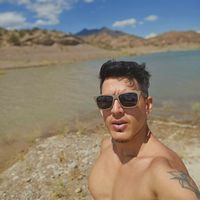 Luis Hernandez的照片