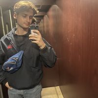 László Pék的照片