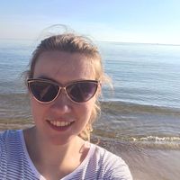 Nina Habriel的照片