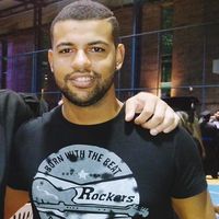 Lucas Cremoneze的照片