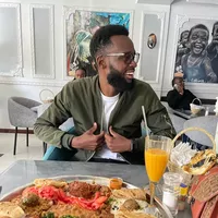 Cedric Chamwada的照片