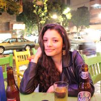 Monique Bernal的照片