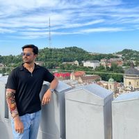 Aniket Shinde的照片