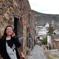 Aline Pineda's Photo