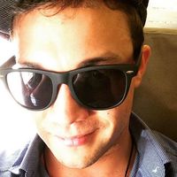 Charlie Hataraka的照片