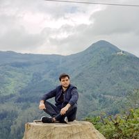 Luis Hernandez的照片