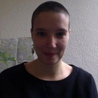 Yasmine Belum's Photo