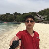 Aliakbar  Hasanian的照片