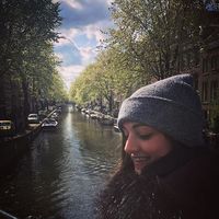 Işık Büyükçelik的照片