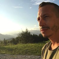 Josh Hinden的照片