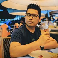 Maverick Pyae's Photo