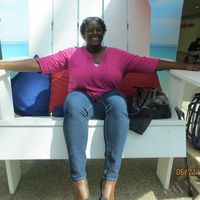 Emalie Mayo的照片