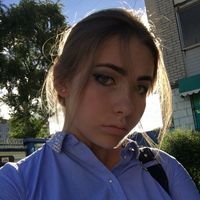 Alina Baibak的照片