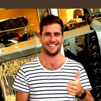 Alex Gifford的照片