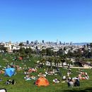 Couch Crash ‘24: Dolores Park Picnic的照片