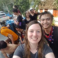 Mia Ginsbourg的照片