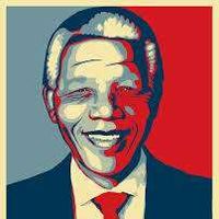 Camille Berthault的照片