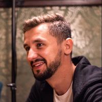 Mikhail Galin的照片