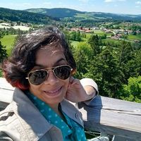 Smriti Walia的照片