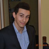 Fotos de Enis Dakoumi