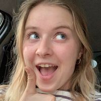 Chloé Mérienne's Photo