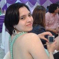 Laura Lorena Caceres的照片