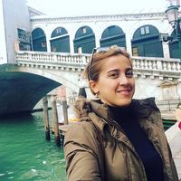 Fotos von Mariam Pkhakadze