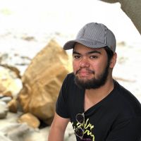 Abraham Polatkesen的照片