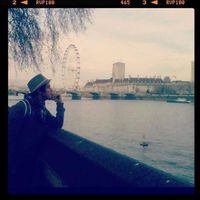 Kevin Tacuma的照片